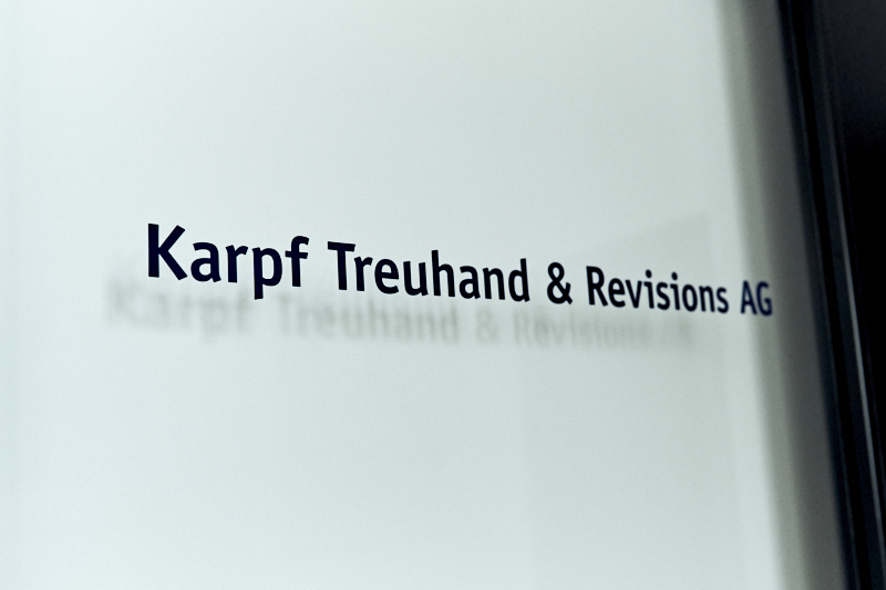 Karpf Treuhand und Revisions AG - Buchhaltung- Bilder Pixelmuehle, Selina Buser